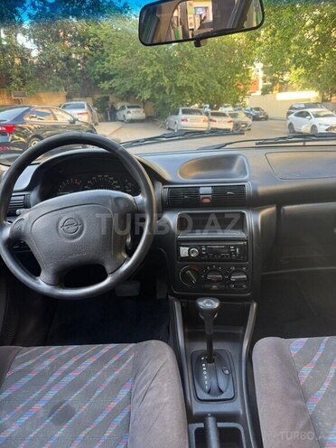 Opel Astra 1996, 331,626 km - 1.6 l - Bakı