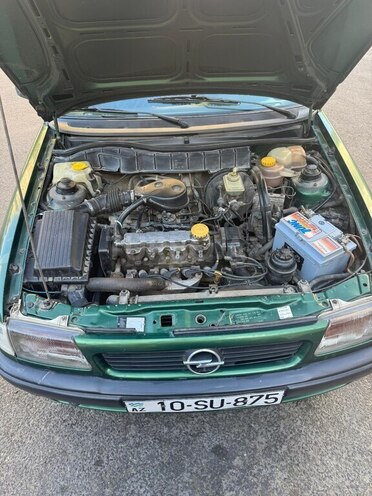 Opel Astra 1996, 331,626 km - 1.6 l - Bakı