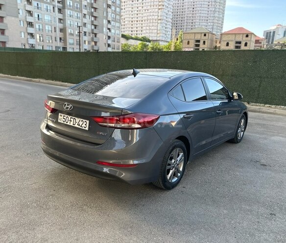 Hyundai Avante 2016, 124,435 km - 1.6 л - Bakı