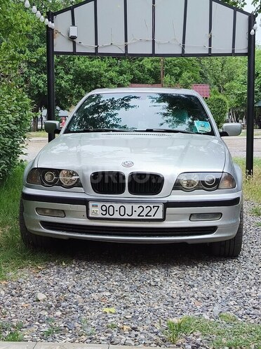BMW 325 1999, 300,000 km - 2.5 l - Beyləqan