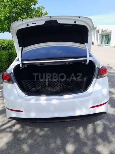 Hyundai Elantra 2016, 124,000 km - 2.0 l - Bakı