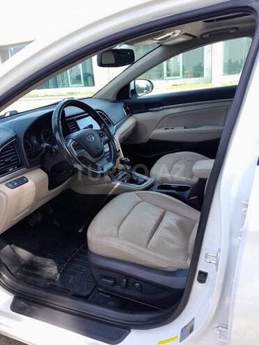 Hyundai Elantra 2016, 124,000 km - 2.0 l - Bakı