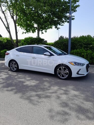 Hyundai Elantra 2016, 124,000 km - 2.0 l - Bakı