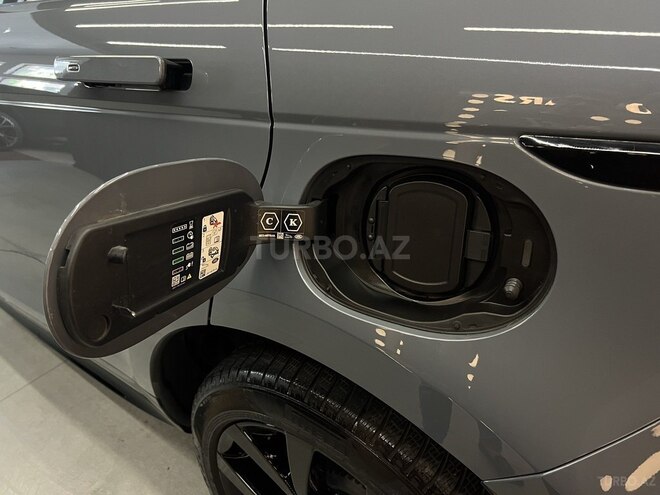 Land Rover RR Evoque 2023, 24,000 km - 1.5 l - Bakı