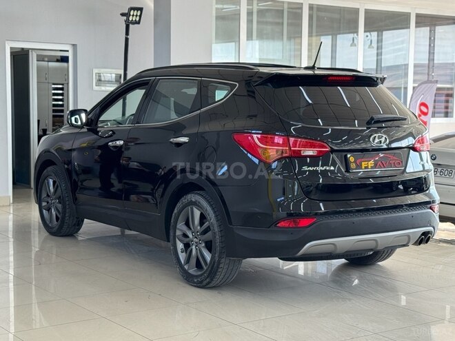 Hyundai Santa Fe-10