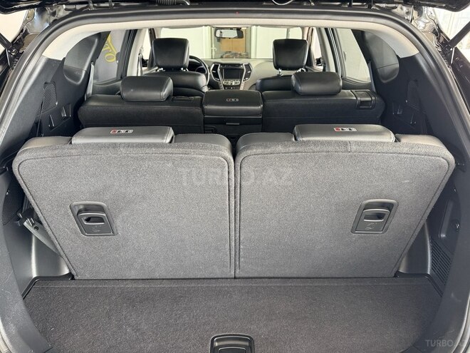 Hyundai Santa Fe-14