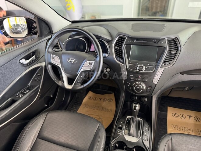 Hyundai Santa Fe-18