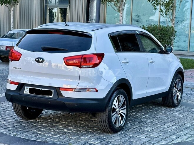 Kia Sportage 2015, 132,687 km - 2.0 л - Bakı