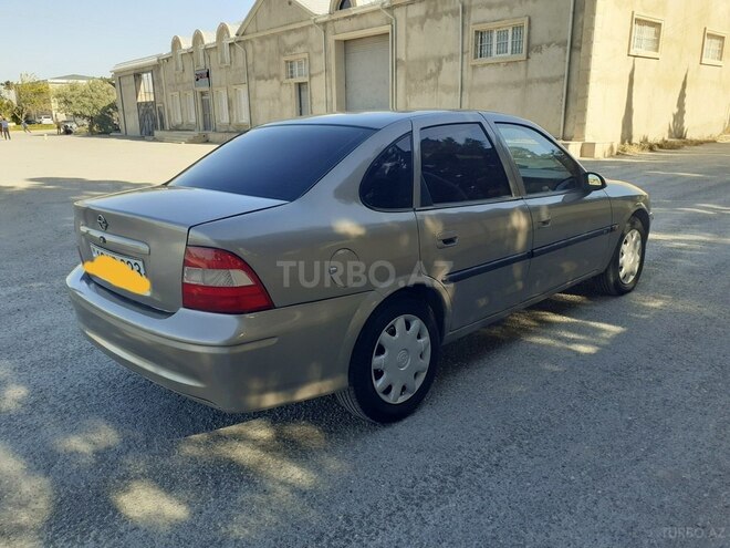 Opel Vectra 1996, 356,000 km - 2.0 l - Sumqayıt