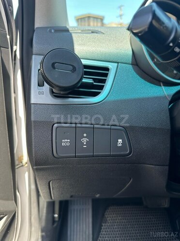 Hyundai Elantra 2015, 200,000 km - 1.8 л - Lənkəran