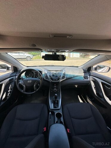 Hyundai Elantra 2015, 200,000 km - 1.8 л - Lənkəran