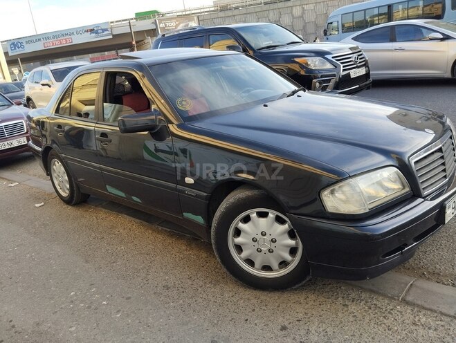 Mercedes C 220 d 1999, 437,884 km - 2.2 l - Bakı