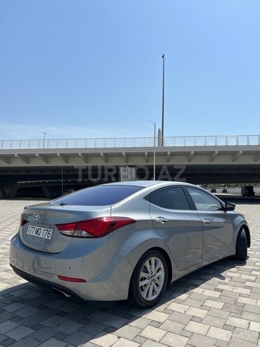 Hyundai Avante 2015, 225,000 km - 1.6 л - Bakı