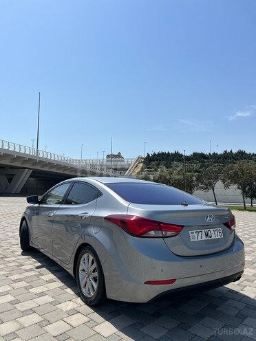 Hyundai Avante 2015, 225,000 km - 1.6 л - Bakı