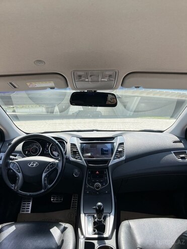 Hyundai Avante 2015, 225,000 km - 1.6 л - Bakı