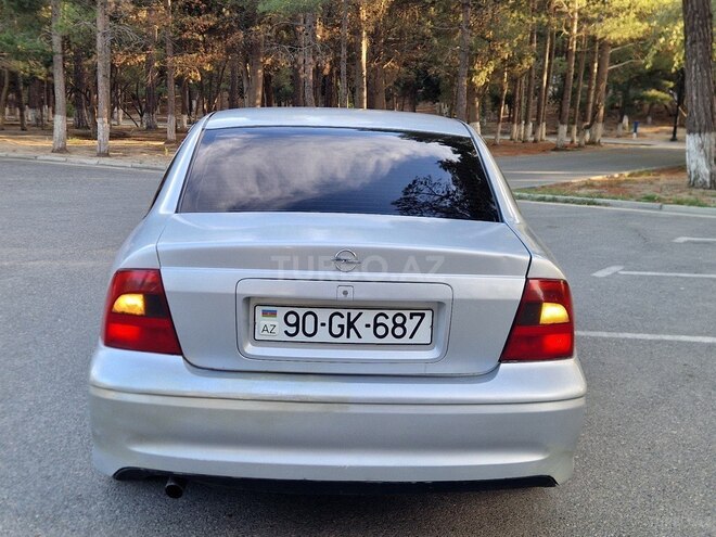 Opel Vectra 1999, 243,578 km - 1.6 л - Sumqayıt