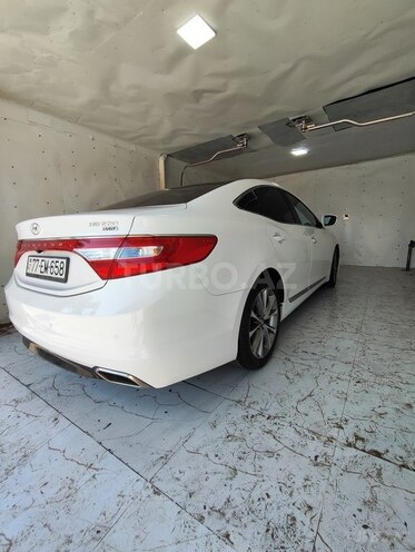 Hyundai Grandeur 2015, 215,000 km - 2.2 л - Bakı