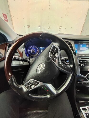 Hyundai Grandeur 2015, 215,000 km - 2.2 л - Bakı