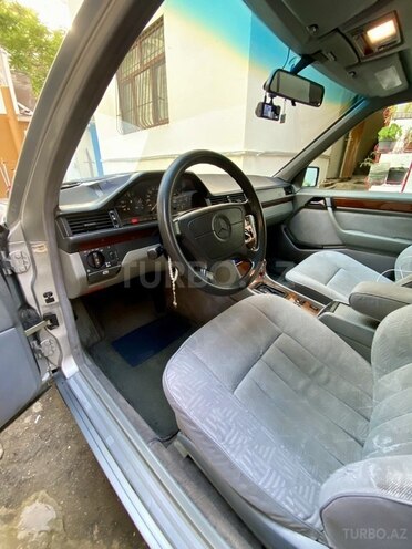 Mercedes E 200 1995, 307,000 km - 2.0 l - Bakı