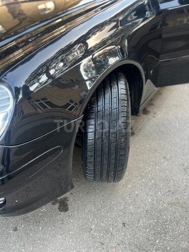 Mercedes E 220 d 2008, 292,000 km - 2.2 l - Bakı