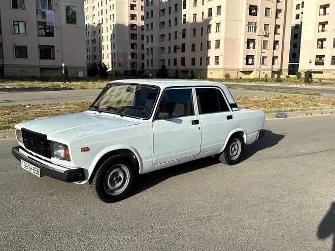 LADA (VAZ) 2107 2009, 80,000 km - 1.6 l - Bakı