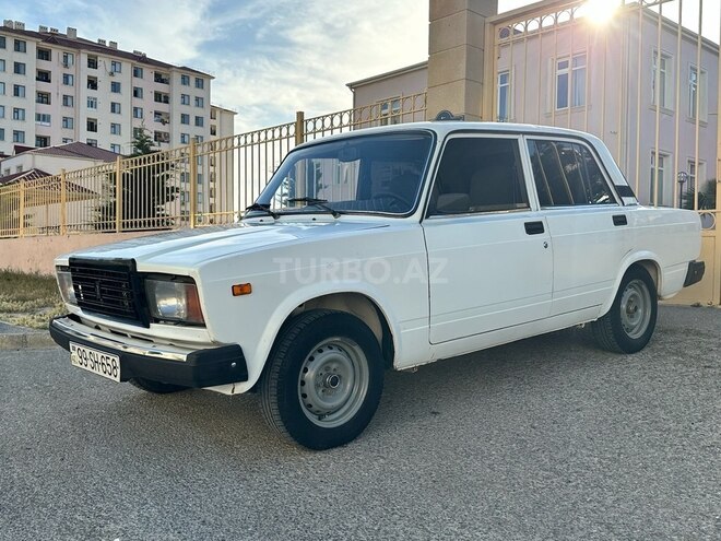 LADA (VAZ) 2107 2009, 80,000 km - 1.6 l - Bakı