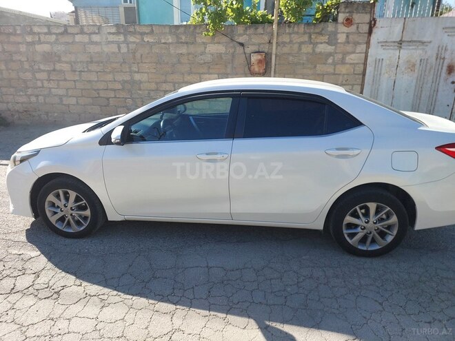 Toyota Corolla 2013, 207,000 km - 1.6 l - Bakı