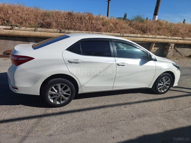 Toyota Corolla 2013, 207,000 km - 1.6 l - Bakı