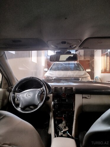 Mercedes C 200 d 2001, 533,000 km - 2.2 l - Sumqayıt