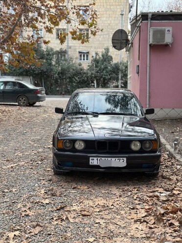 BMW 520 1992, 360,000 km - 2.0 л - Şəmkir