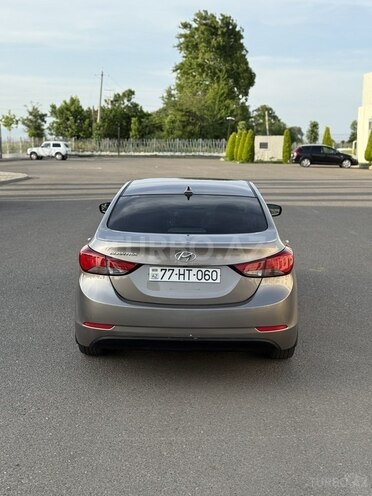 Hyundai Elantra 2015, 94,216 km - 1.8 l - Tovuz
