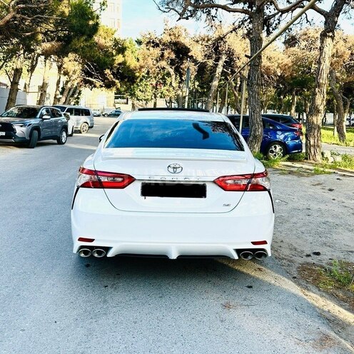 Toyota Camry-2