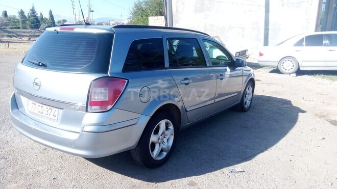 Opel Astra 2007, 330,000 km - 1.7 l - Gəncə