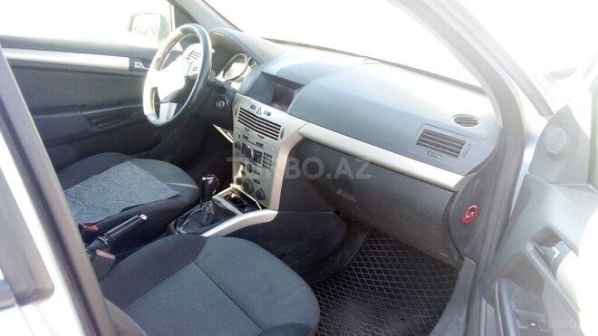 Opel Astra 2007, 330,000 km - 1.7 l - Gəncə