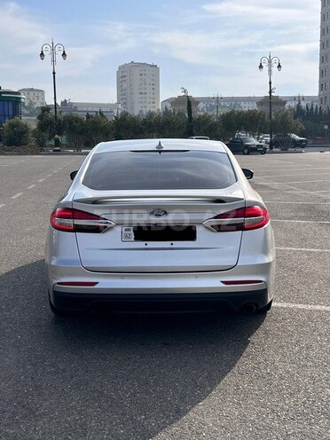 Ford Fusion (North America) 2019, 180,000 km - 1.5 l - Bakı