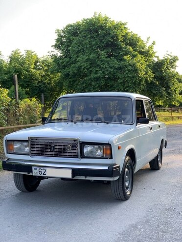 LADA (VAZ) 2107 2004, 87,000 km - 1.6 л - Qax