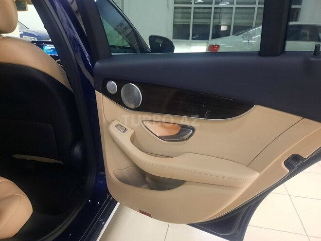 Mercedes C 300 2020, 53,000 km - 2.0 l - Bakı