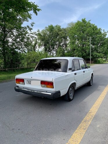 LADA (VAZ) 2107 2004, 87,000 km - 1.6 л - Qax