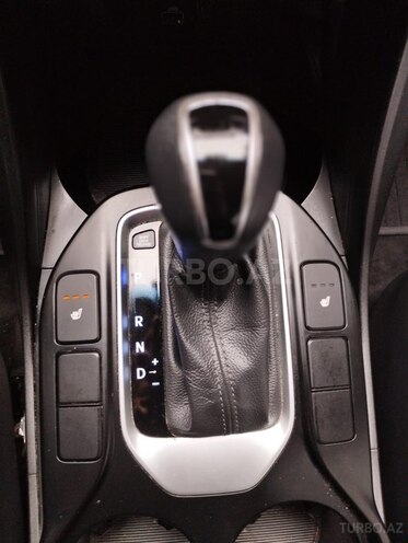 Hyundai Santa Fe 2017, 177,000 km - 2.0 l - Bakı