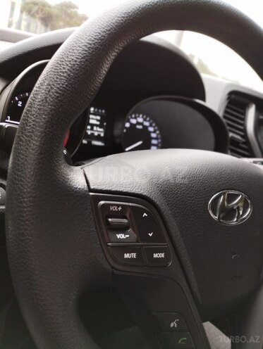 Hyundai Santa Fe 2017, 177,000 km - 2.0 l - Bakı