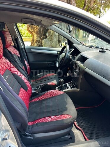 Opel Astra 2006, 286,000 km - 1.4 l - Yevlax