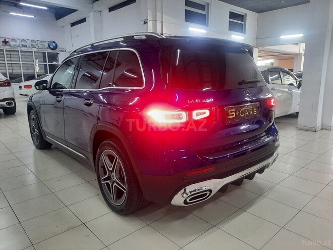 Mercedes GLB 250 4MATIC 2021, 39,000 km - 2.0 l - Bakı
