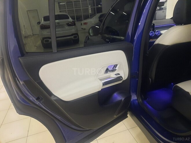 Mercedes GLB 250 4MATIC 2021, 39,000 km - 2.0 l - Bakı