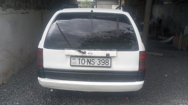 Opel Astra 1995, 488,721 km - 1.7 л - Qax