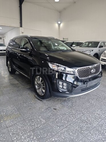 Kia Sorento-1