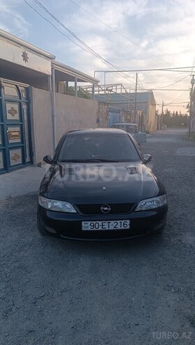 Opel Vectra 1996, 200,000 km - 1.6 l - Bakı