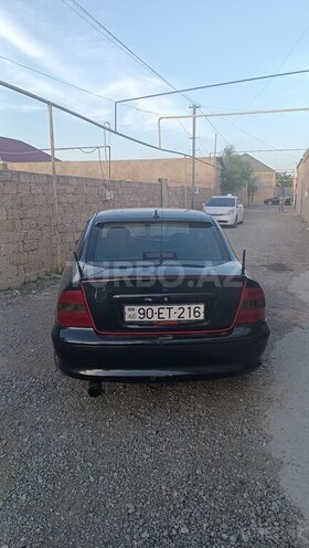 Opel Vectra 1996, 200,000 km - 1.6 l - Bakı