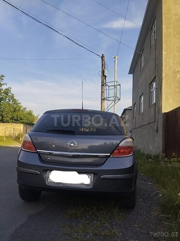 Opel Astra 2006, 310,000 km - 1.3 l - Zaqatala