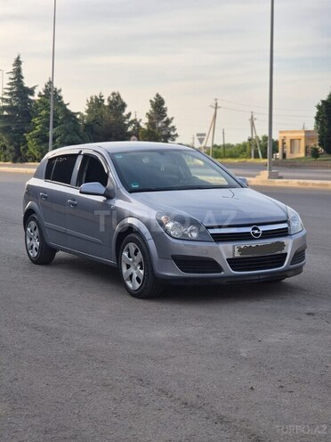 Opel Astra 2006, 210,000 km - 1.4 l - Gəncə