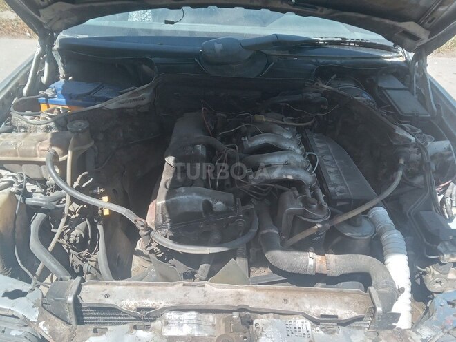 Mercedes E 250 1993, 350,000 km - 2.5 л - Bakı